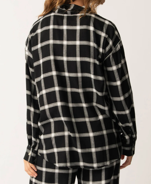 Cozy and Chic Long Sleeve Black Top
