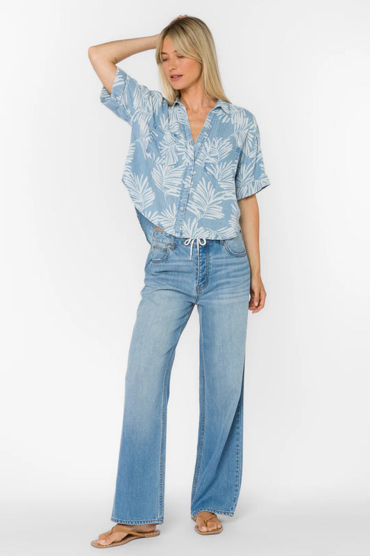Palm Leaf Short Sleeve Top