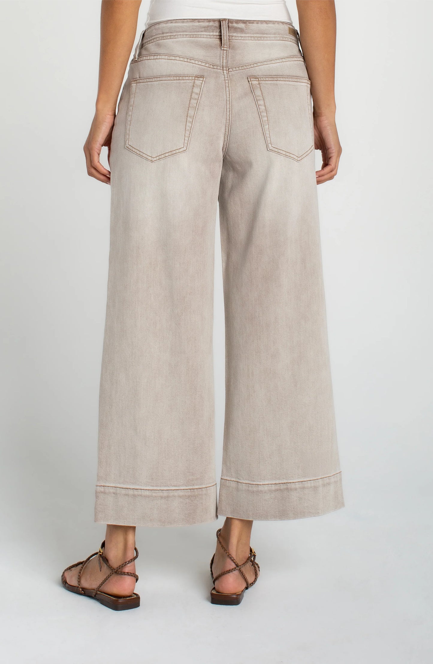 Weekender Crop Wide Leg Jeans