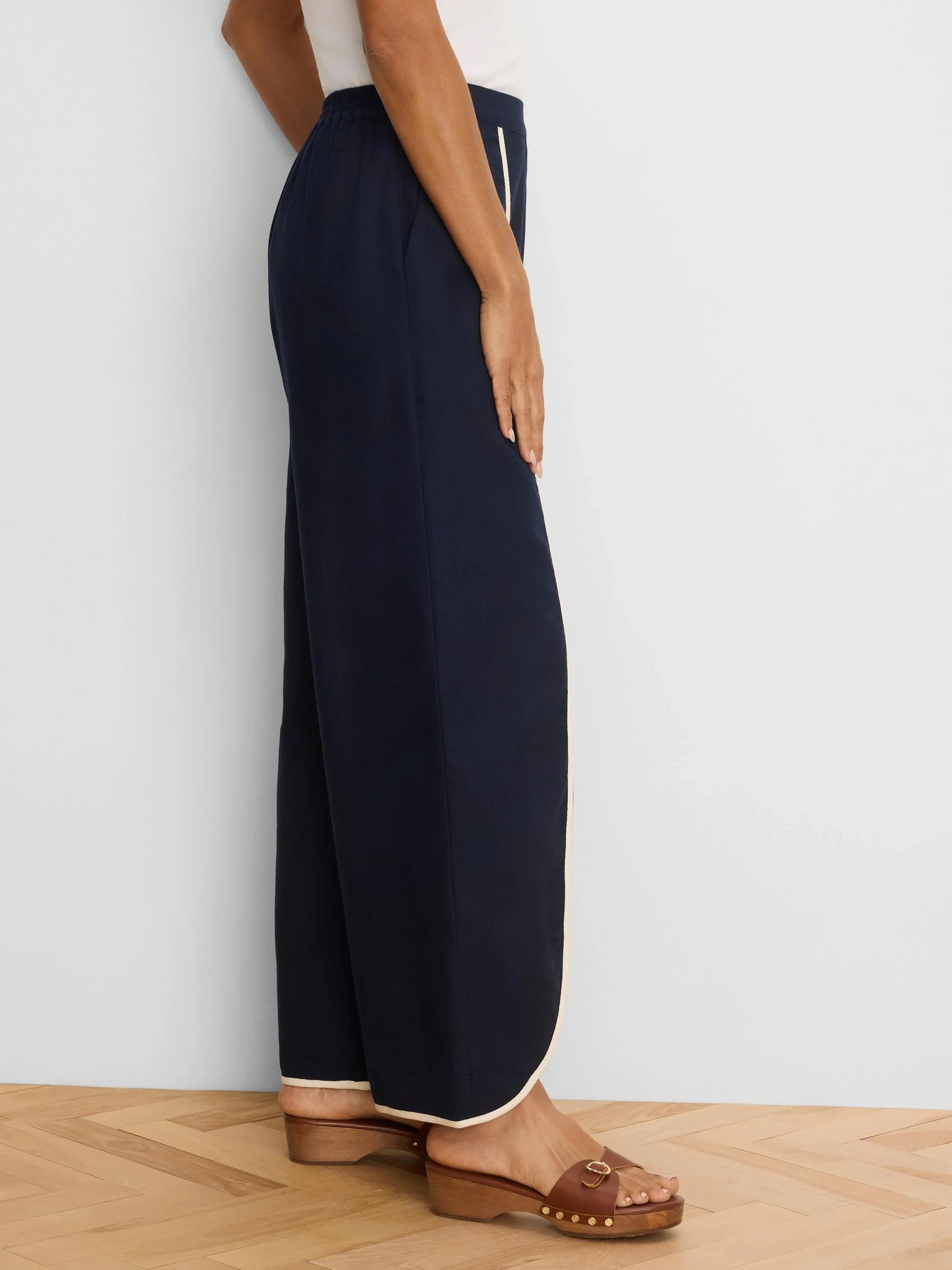 Piped Linen Wide Leg Pants