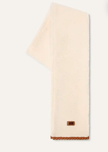 Uggfluff Scalloped Scarf