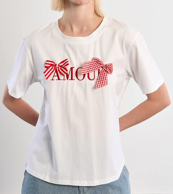 Amour Tee